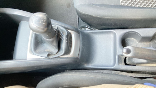 Nissan Versa 1.6 Sense At