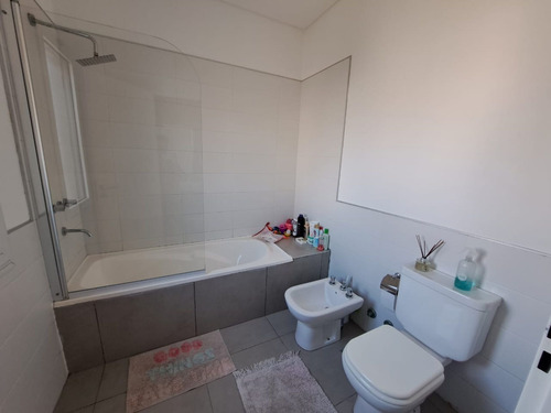 Imagen 25 de 30 de Venta Casa Lote Interno Tipas Nordelta Pileta