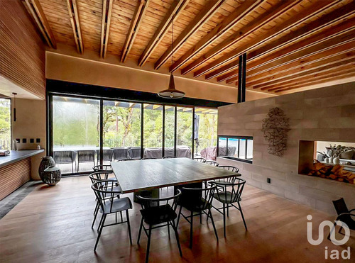 Venta Casa 5 Ambientes Avándaro