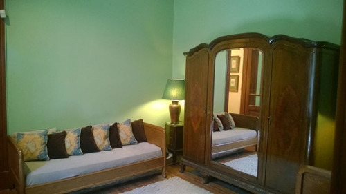 Casa En Venta, 7 Dormitorios, Patio, Aptas Para Diferentes Usos, La Plata, 14 Y 49