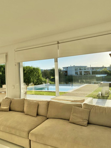 Casa Al Lago, Los Alisos, Nordelta