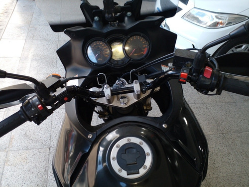 Suzuki V-strom 650cc
