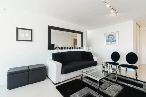 Venta Apartamento Dos Dormitorios Punta Del Este Edificio Icon Brava
