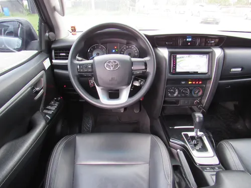 Toyota Fortuner 2.4 Street At 7As