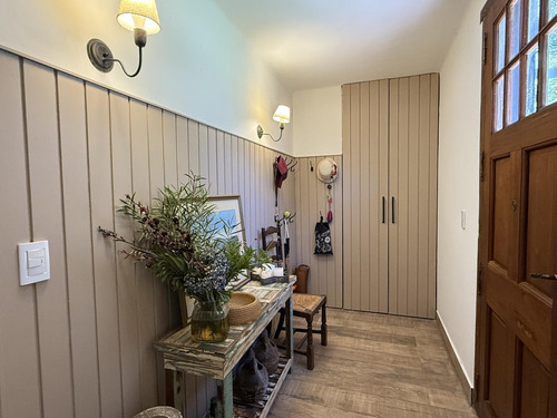 Encantadora Casa Quinta A La Venta En El Prestigioso Barrio La Araucaria| Lobos