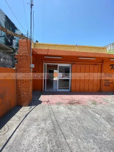 Renta Local Comercial Av. Chapultepec En Monterrey | Metros Cúbicos