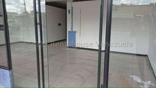 Imagen 2 de 30 de Locales En Venta Zona Centro Barquisimeto 22-21557 #m