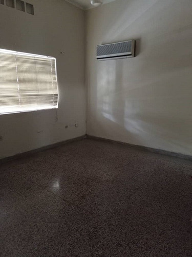 Imagen 3 de 11 de Ofrece Casa Para La Venta En Guaparo