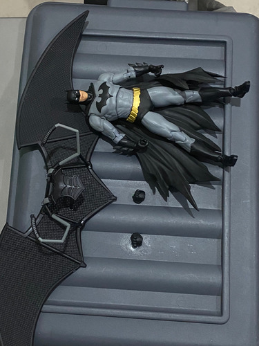 Mcfarlane Batman Con Planeador New 52 Hush (Usado)