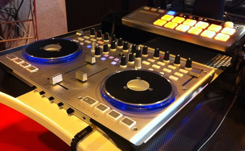 Imagen 6 de 6 de Vestax Vci-100 Mkii Mixer Usb Midi Profesional Para Traktor