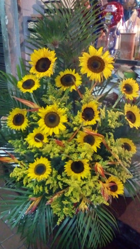 Arreglo Girasol Floristeria Ramos Rosas Dia D Amor Madres