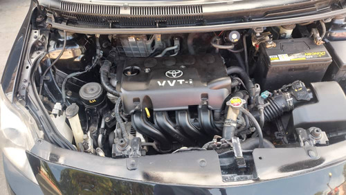 Toyota Yaris Esbelta