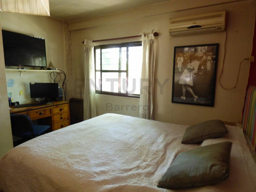Imagen 13 de 18 de Oportunidad! Ph De 3 Ambientes Al Frente Con Patio Y Balcón -villa Pueyrredón