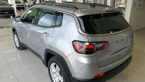 Imagen 4 de 15 de Jeep Compass 1.3t Sport At6 Entrega Inmediata 2023
