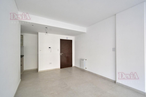 Venta - Departamento - A Estrenar - 3 Ambientes - Azcuénaga 1200 - Recoleta