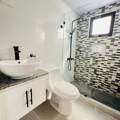 Apartamento De Alquiler Con Electrodomesticos - Pontezuela