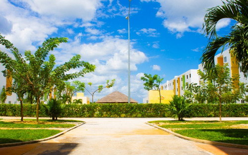 Departamento En Remate, En Cancún, En Residencial Vista Alegre, 3 Recamaras