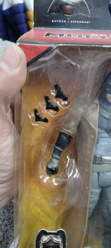 Dc Batman Knightmare, Multiverse, Grapnel Blaster Réplica(5) (Usado)