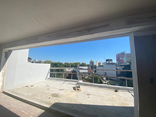 Venta Semipiso De 4 Ambientes En Villa Devoto