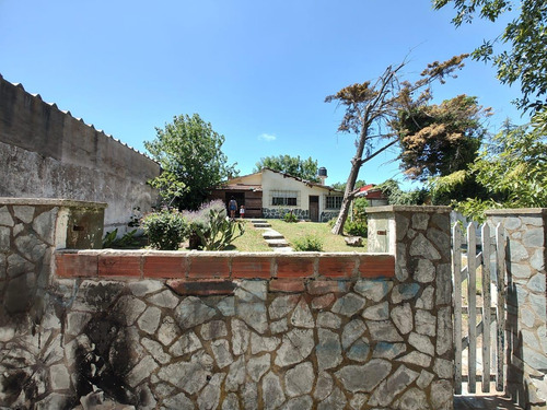 Casa A Reciclar Mas Terreno