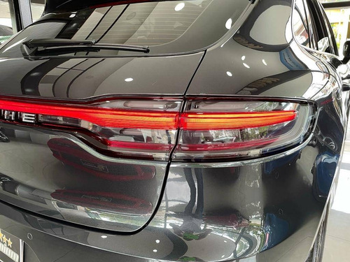 Imagem 10 de 15 de Porsche Macan 2.0 16v Gasolina 4p Automático