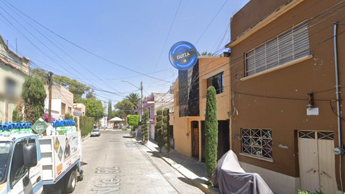 Casa En Emiliano Zapata Gustavo A. Madero Cdmx. Remates Exclusivos, Tu Nuevo Hogar Te Espera.