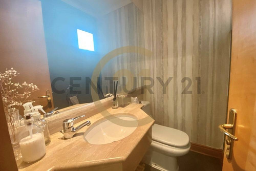 Arriendo Casa En Condominio Los Trapenses