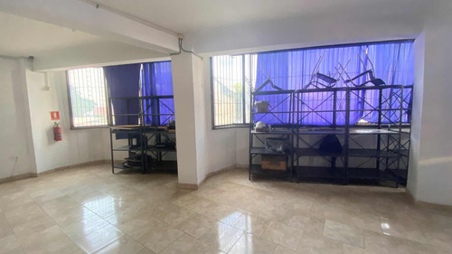 Local Comercial En Alquiler Puerto La Cruz Calle Libertad