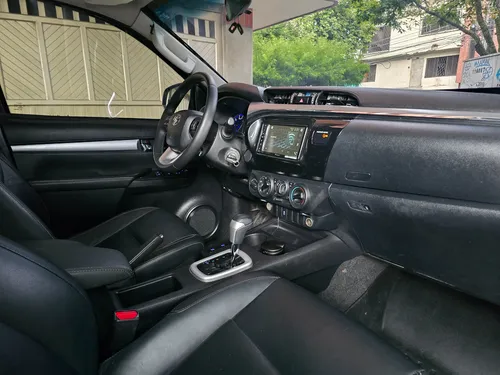 Toyota Hilux 2.8l