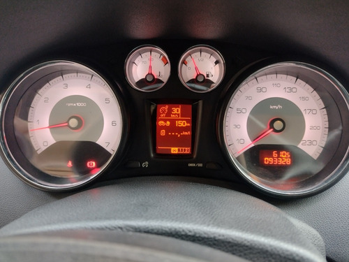 Imagen 13 de 13 de Peugeot 308 2013 1.6 Allure