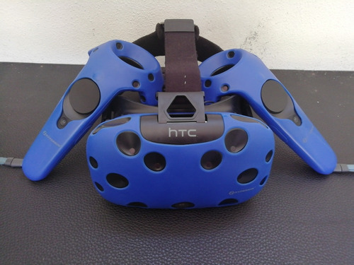 Htc Vive + Deluxe Audio Vr Realidad Virtual Original