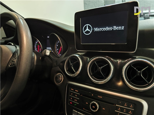Mercedes-Benz CLA 180 1.6 CGI GASOLINA 7G-DCT