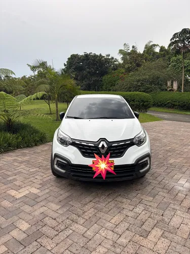 Renault Captur 1.3T Intens Cvt