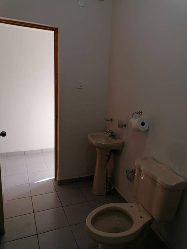 Imagen 6 de 21 de Bonita Casa En Venta De 1 Piso