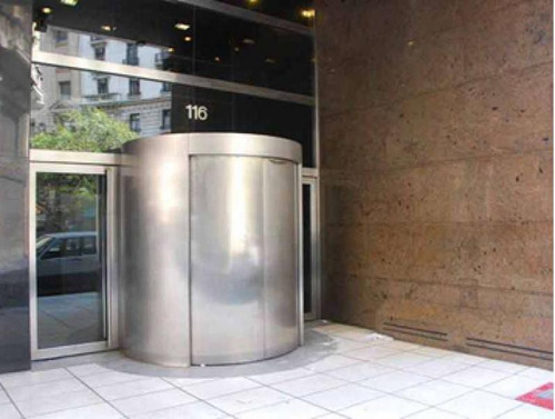Oficina De Categoría Lista Para Estrenar