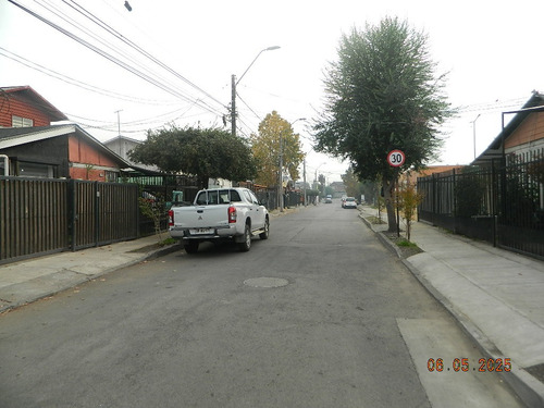 Excelente, Casa 2 Pisos, Los Prados Del Valle