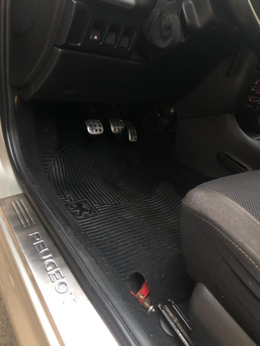 Imagem 9 de 10 de Peugeot 207 2010 1.6 16v Xs Flex 5p