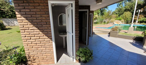 Imagen 30 de 30 de Quinta En Venta Pontevedra 7 Ambientes Pileta