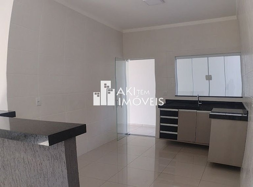 Imagem 8 de 30 de Excelente Residência Com 3 Dormitórios Sendo Um Suíte, Bairro Vista Bela! - 10661