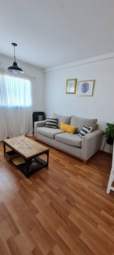 Venta Depto De Un Dormitorio Y Medio ! Calle 69 E/ 4 Y 5