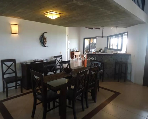 Casa En Venta De 4 Dormitorios En El Quijote, La Barra
