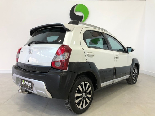 Toyota Etios Cross 1.5 16v