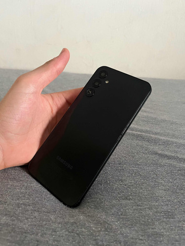 Celular Samsung A24 Vendo O Permuto