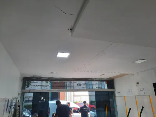 Imovel Comercial Com 2 Câmeras Frias 28m3 _18graus