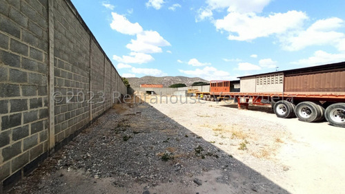 Galpón Comercial En Venta En Barquisimeto Jr