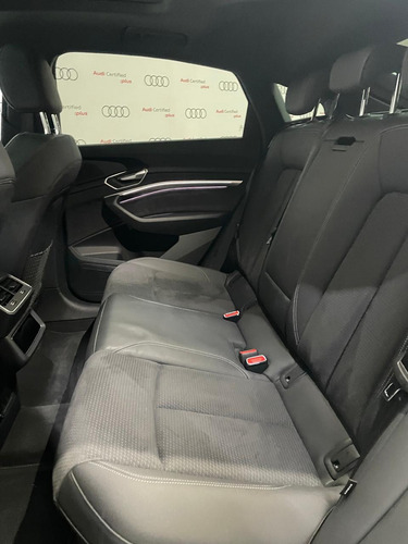 Audi Q8 Sportback E-Tron 0.0 55 S-Line Quattro
