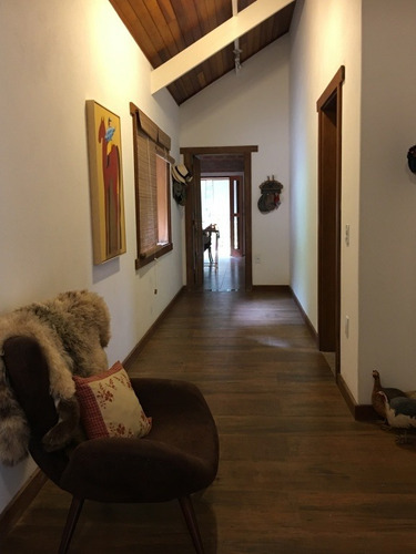 Imagem 5 de 15 de Linda Casa Em Monte Verde - 300 M² - 2500 M² De Terreno - Venda Ou Permuta - Ic18393