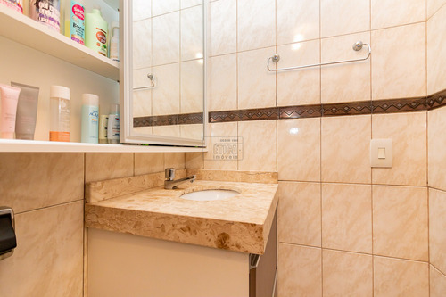 Imagem 11 de 30 de Apartamento Com 1 Dormitório À Venda Com 40.81m² Por R$ 170.000,00 No Bairro Centro - Curitiba / Pr - Ap 2059