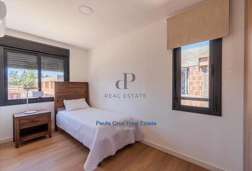 Casa En Venta De 3 Dormitorios En Parque Miramar