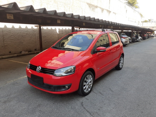 Imagem 1 de 15 de Volkswagen Fox 2012 1.6 Vht Trend Total Flex 5p